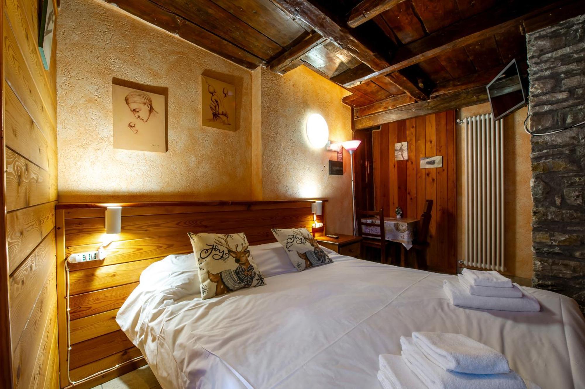 Hotel Arthemisia à Rhêmes-Notre-Dame Extérieur photo